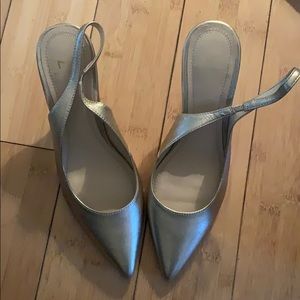 Marc Fisher Camela Slingback Pump gold NWT 6.5